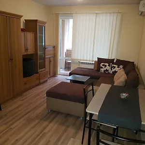 https://pirotska-apartment-gn.sofiahotelsbg.com