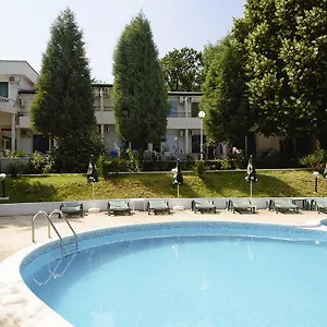Zdravets - Free Parking Hotel